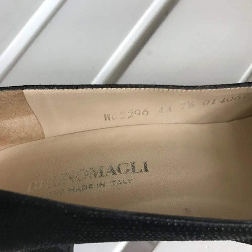 ❤️ BRUNO MAGLI Short Heels❤️